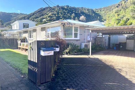 Photo of property in 2/26 Tawa Street, Eastbourne, Lower Hutt, 5013