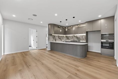 Photo of property in 10 Piko Road, Opaheke, 2113