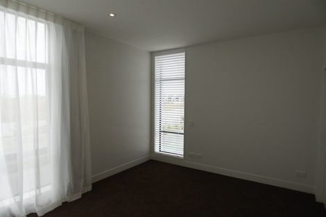 Photo of property in 242 Hobsonville Point Road, Hobsonville, Auckland, 0616