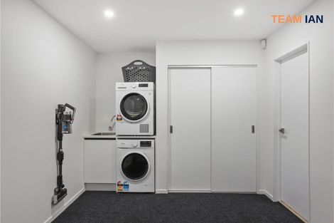 Photo of property in 19c Farwood Drive, Henderson, Auckland, 0612