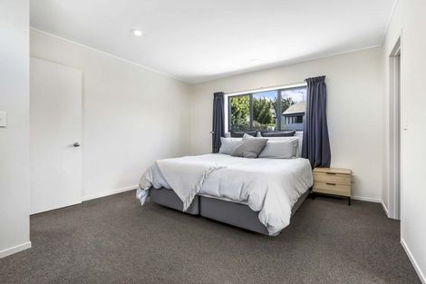 Photo of property in 2a Burn-murdoch Street, St Andrews, Hamilton, 3200