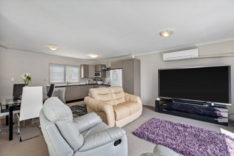 Photo of property in St Claire Village, 60/172 Mcleod Road, Te Atatu South, Auckland, 0610