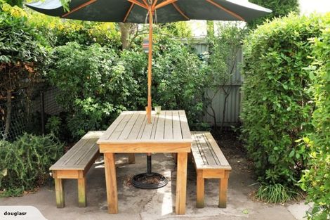 Photo of property in 119 Fifield Terrace, Opawa, Christchurch, 8023