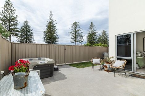 Photo of property in 122 Te Awa Avenue, Te Awa, Napier, 4110