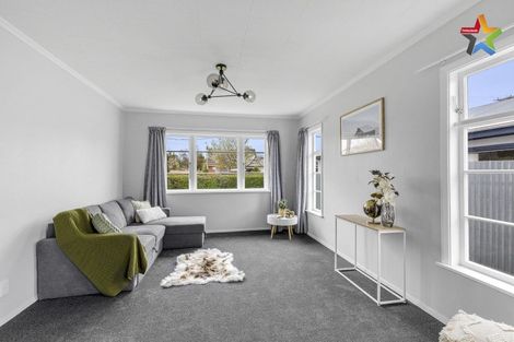 Photo of property in 10 Melrose Street, Wallaceville, Upper Hutt, 5018