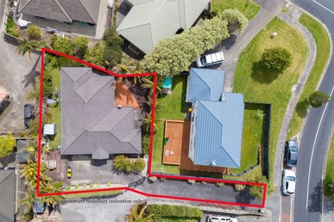 Photo of property in 10 Roy Maloney Drive, Henderson, Auckland, 0612