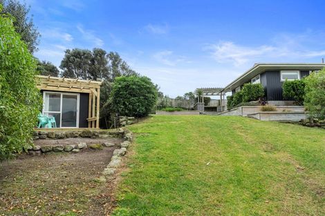 Photo of property in 643 Pukehina Parade, Pukehina, Te Puke, 3189