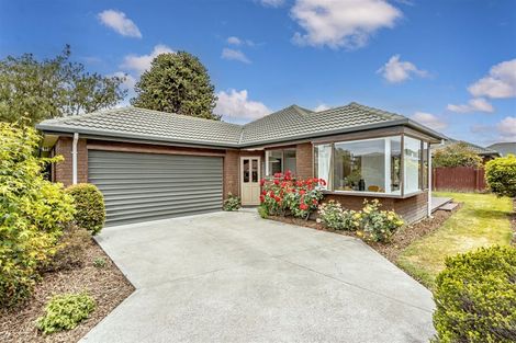 Photo of property in 469 Bower Avenue, Parklands, Christchurch, 8083