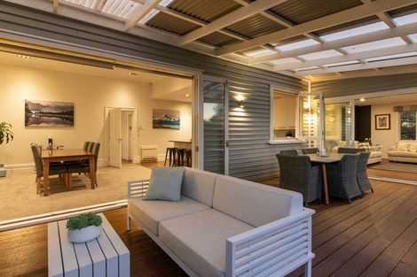 Photo of property in 90 Hawthorne Street, Strowan, Christchurch, 8052