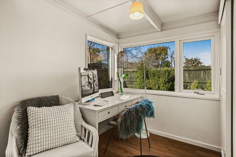 Photo of property in 4 Bowen Place, Tamatea, Napier, 4112