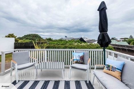 Photo of property in 20 Oceanview Road, Mount Maunganui, 3116