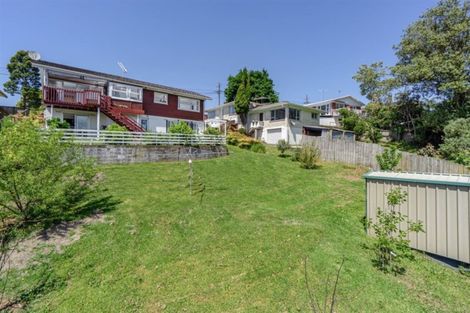 Photo of property in 365 Wairau Road, Totara Vale, Auckland, 0629
