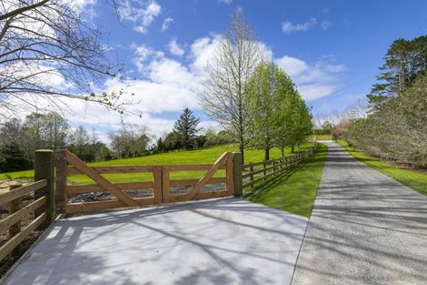 Photo of property in 37b Robinson Road, Coatesville, 0793