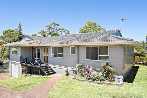 Photo of property in 12 Albemarle Place, Massey, Auckland, 0614