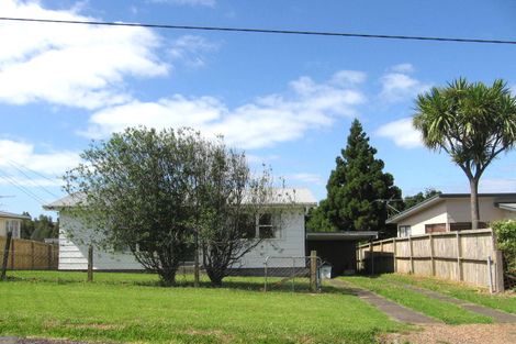 Photo of property in 4 Alison Road, Surfdale, Waiheke Island, 1081