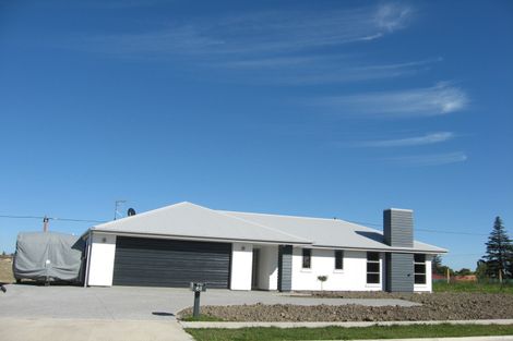 Photo of property in 61 Covent Drive, Stoke, Nelson, 7011