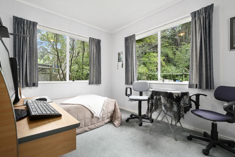 Photo of property in 29 Shetland Street, Glen Eden, Auckland, 0602