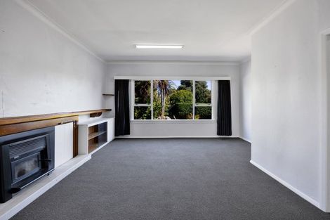 Photo of property in 14 Dives Avenue, Hawera, 4610