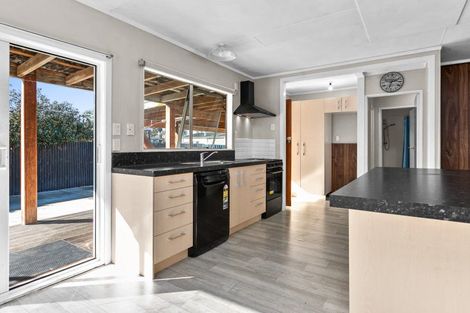 Photo of property in 29 Rochfort Street, Otane, 4202