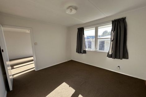 Photo of property in 6 Erin Street, Hokowhitu, Palmerston North, 4410