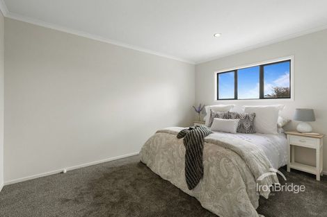 Photo of property in 97 Fields Parade, Oteha, Auckland, 0632