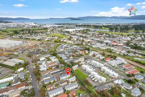 Photo of property in 40b Leighton Avenue, Waiwhetu, Lower Hutt, 5010