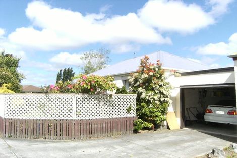 Photo of property in 1/16 Mulberry Place, Redwood, Christchurch, 8051