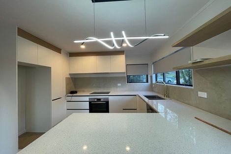 Photo of property in 1/16 Glen Vista Place, Bayview, Auckland, 0629
