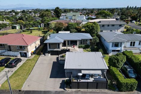 Photo of property in 12 Charles Crescent, Beerescourt, Hamilton, 3200