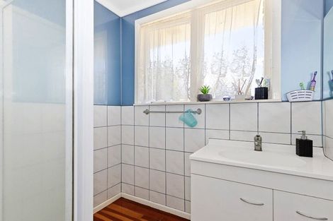 Photo of property in 4 Liston Crescent, Hillcrest, Hamilton, 3216