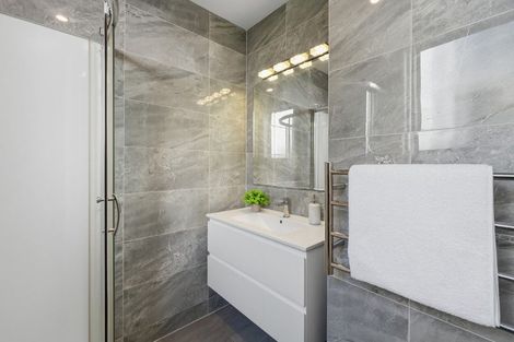 Photo of property in 9 Pihoihoi Place, Hobsonville, Auckland, 0616