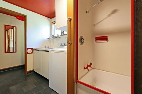 Photo of property in 20 Pipi Street, Te Awanga, 4102