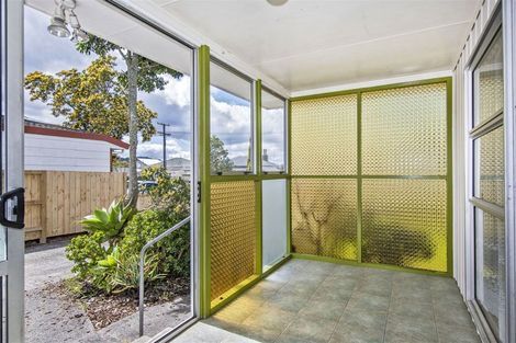Photo of property in 30a Second Avenue, Avenues, Whangarei, 0110