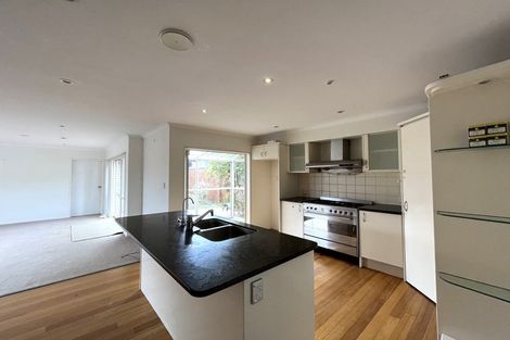 Photo of property in 12 Mander Place, Bucklands Beach, Auckland, 2012