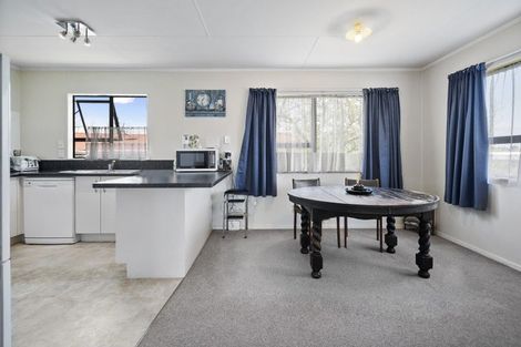 Photo of property in 34 Barton Street, Marton, 4710