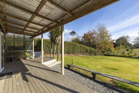 Photo of property in 62 Maire Street, Inglewood, 4330