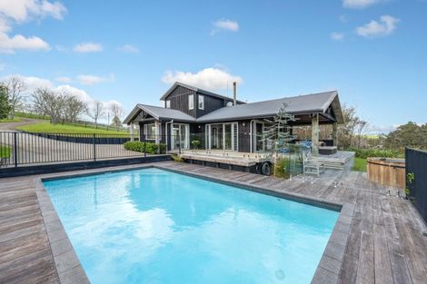 Photo of property in 167 Holdens Road, Clevedon, Papakura, 2585