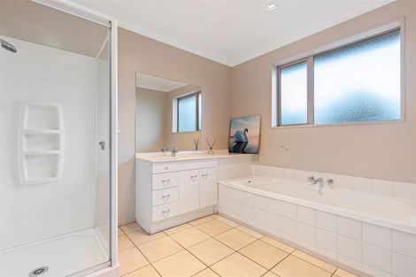 Photo of property in 52 Brigham Drive, Halswell, Christchurch, 8025