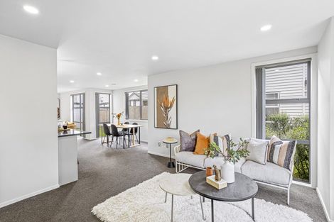 Photo of property in 202 Porchester Road, Takanini, 2112