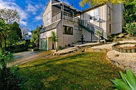 Photo of property in 81 Oaktree Avenue, Browns Bay, Auckland, 0630