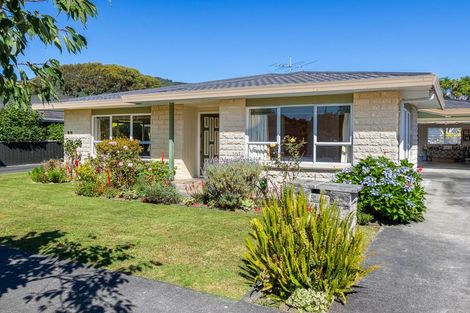 Photo of property in 86 Belvedere Avenue, Waikanae, 5036