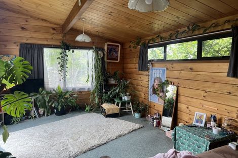 Photo of property in 11 Fitzwater Place, Henderson, Auckland, 0612