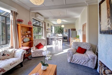 Photo of property in 8 Signal Hill Road, Opoho, Dunedin, 9010