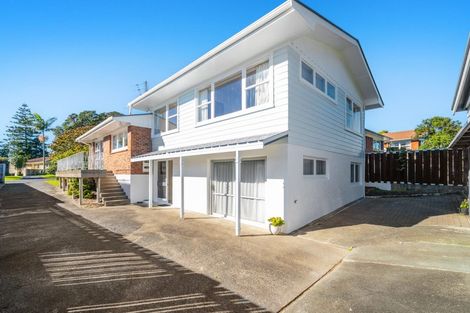 Photo of property in 75 Lawrence Crescent, Hillpark, Auckland, 2102