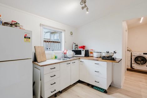 Photo of property in 4 Bremridge Place, Melville, Hamilton, 3206