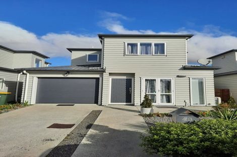 Photo of property in 43 Divide Loop, Takanini, 2112