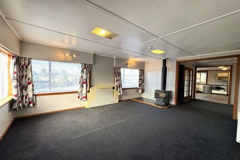 Photo of property in 17 Side Street, Clinton, 9534