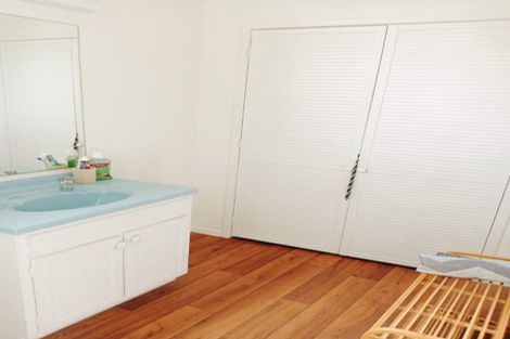 Photo of property in 10 Stredwick Drive, Torbay, Auckland, 0630