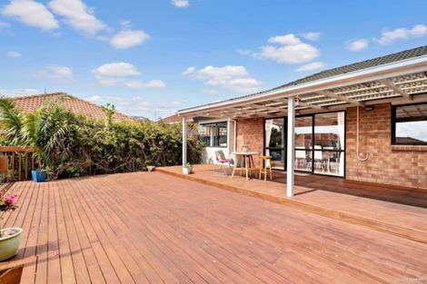 Photo of property in 722 Chapel Road, Dannemora, Auckland, 2016