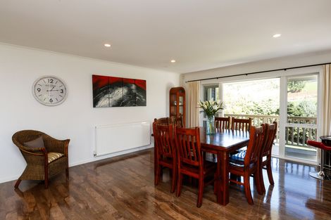 Photo of property in 35 Oram Drive, Turitea, Palmerston North, 4472